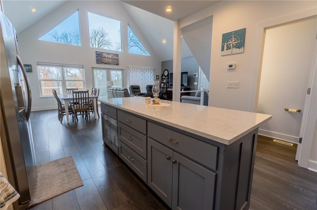 519 Lake Viking Terrace — photo 26