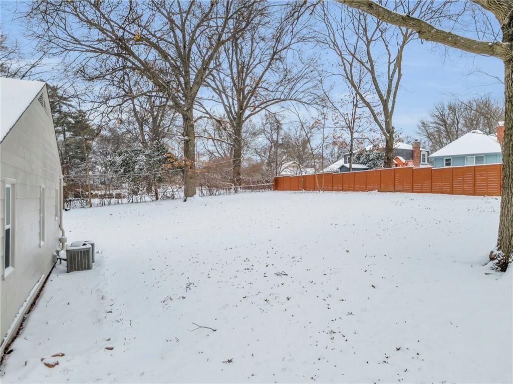 2000 W 92ND Street — photo 33