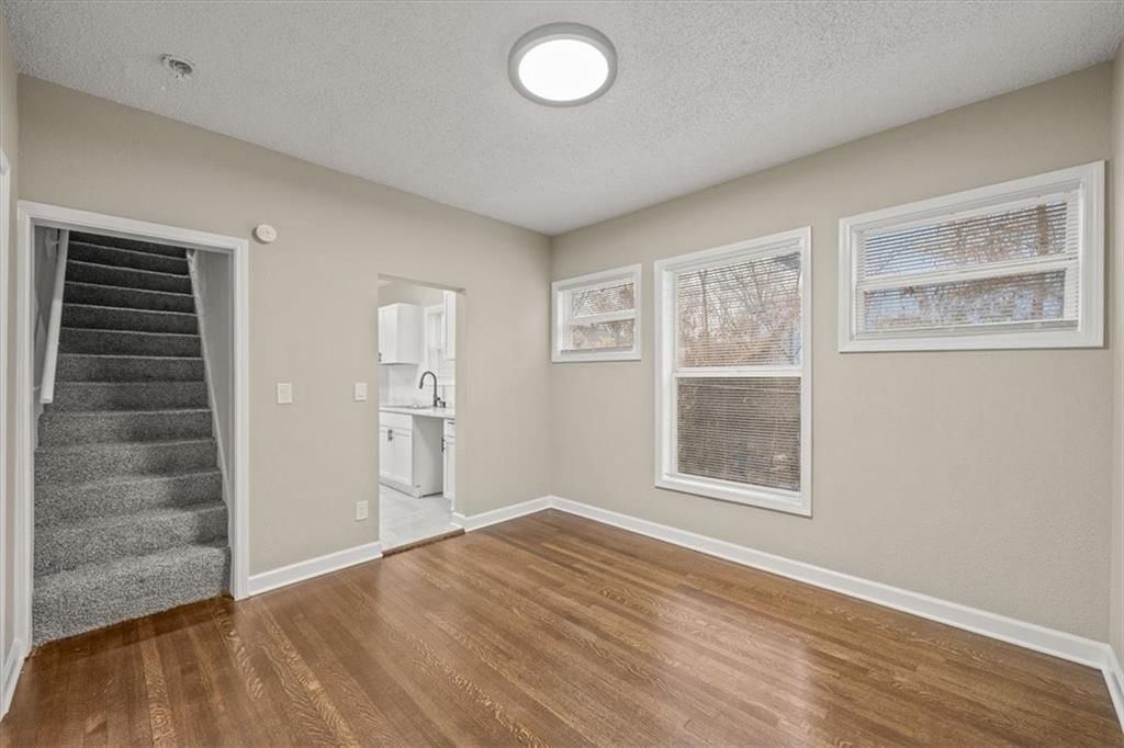 3339 Cypress Avenue — photo 5