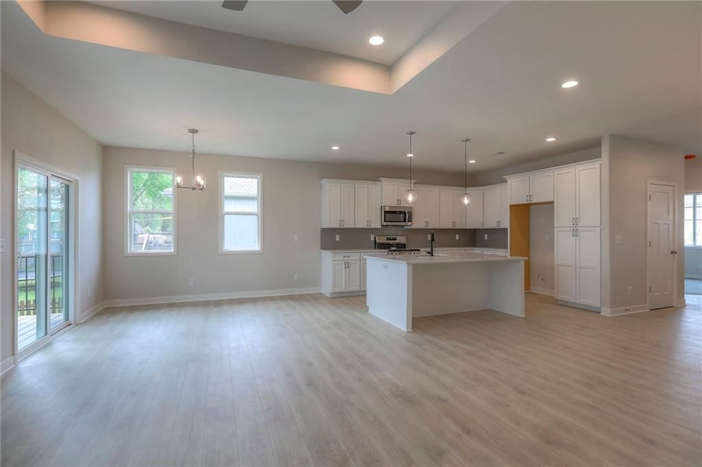 207 S Black Jack Avenue — photo 8