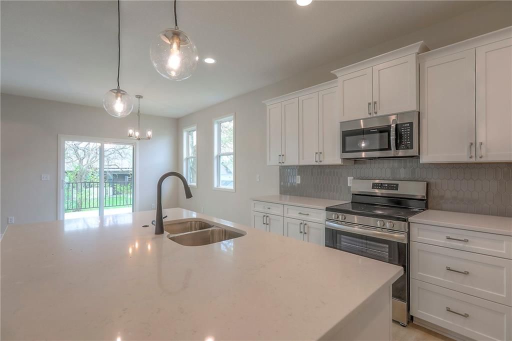 207 S Black Jack Avenue — photo 34