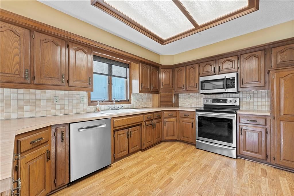 336 N Winnebago Drive — photo 14