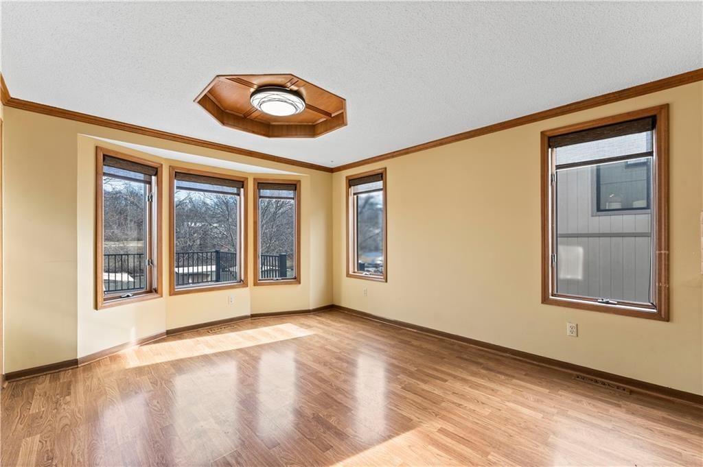 336 N Winnebago Drive — photo 18