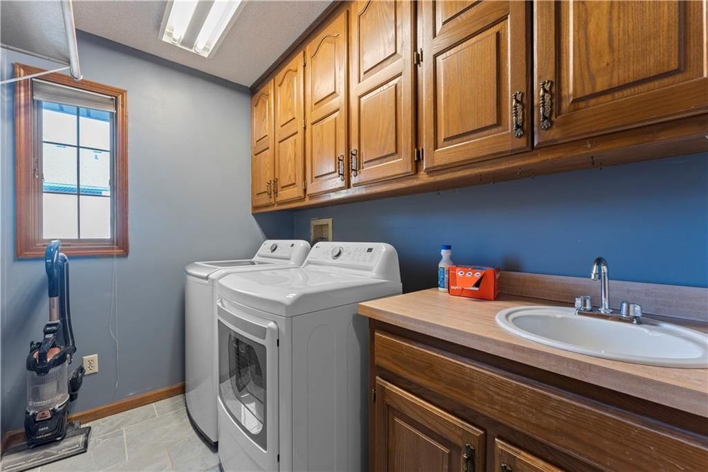 336 N Winnebago Drive — photo 19