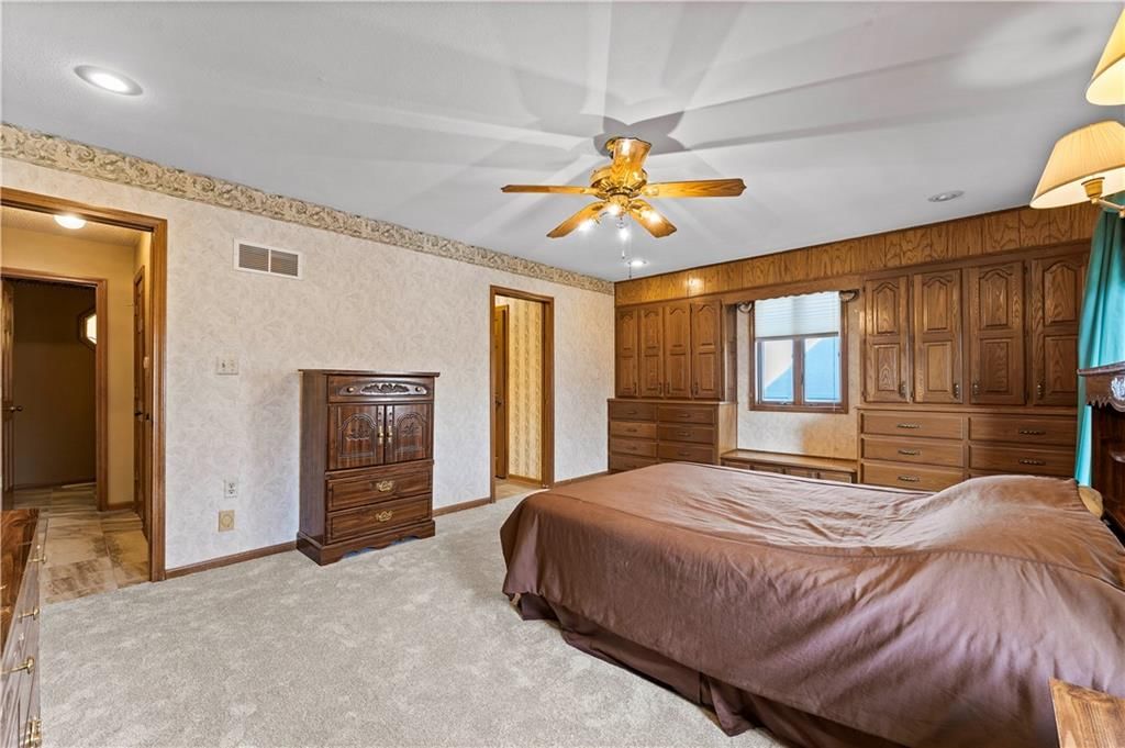 336 N Winnebago Drive — photo 22