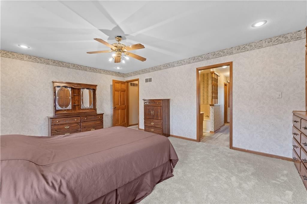 336 N Winnebago Drive — photo 23