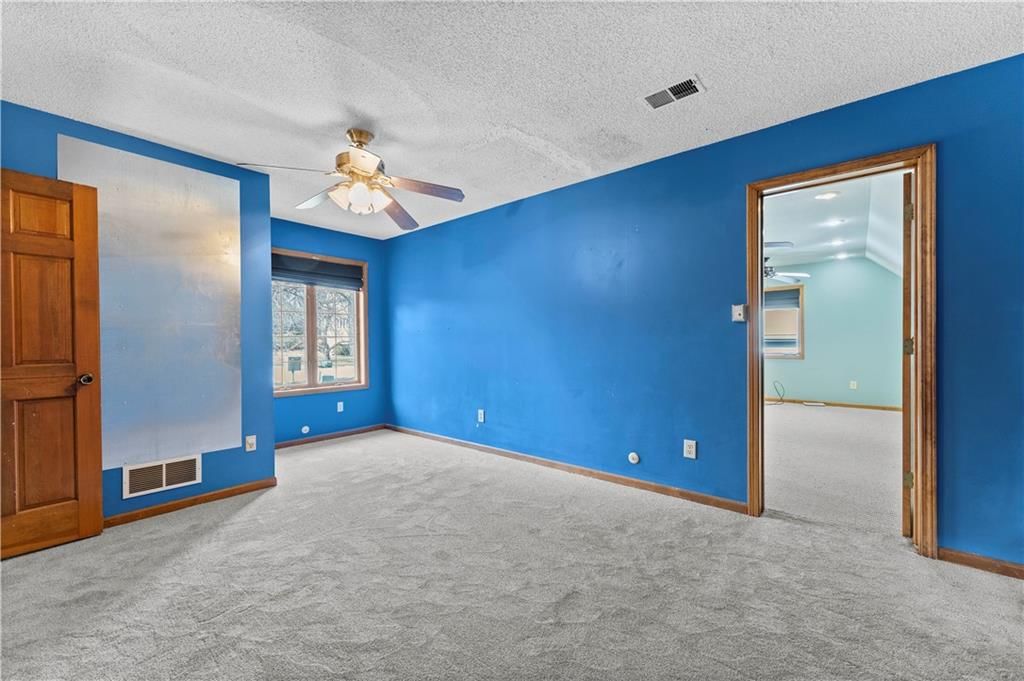 336 N Winnebago Drive — photo 35