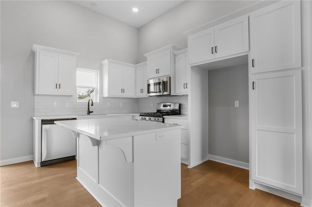 16153 Ryan Circle — photo 4