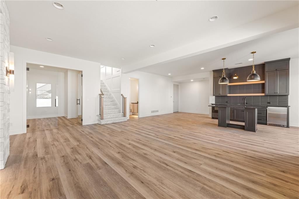 17021 Parkhill Street — photo 39