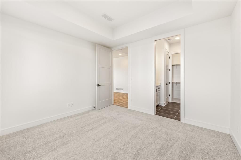 17021 Parkhill Street — photo 44