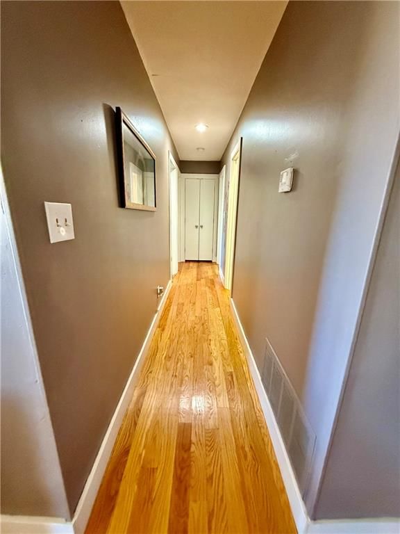 204 N Minnesota Street — photo 25