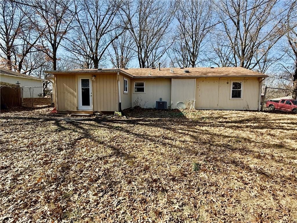 204 N Minnesota Street — photo 49