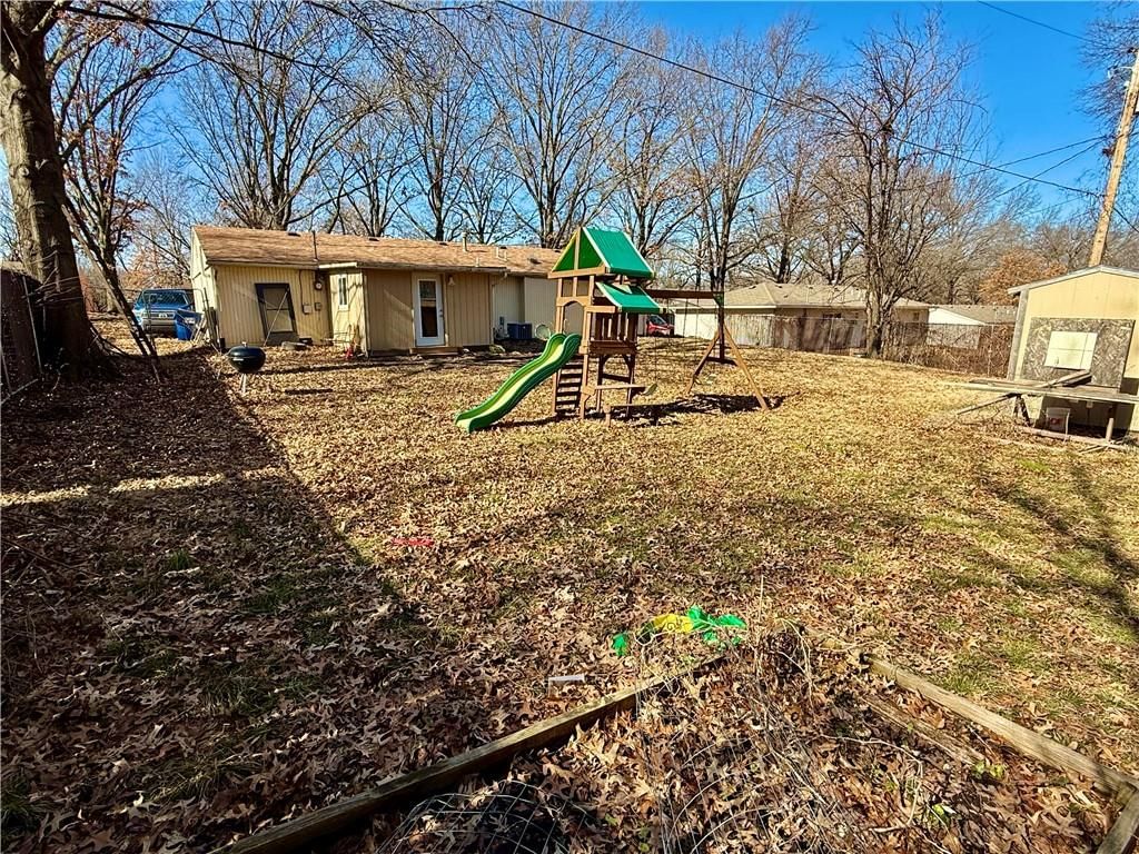 204 N Minnesota Street — photo 50