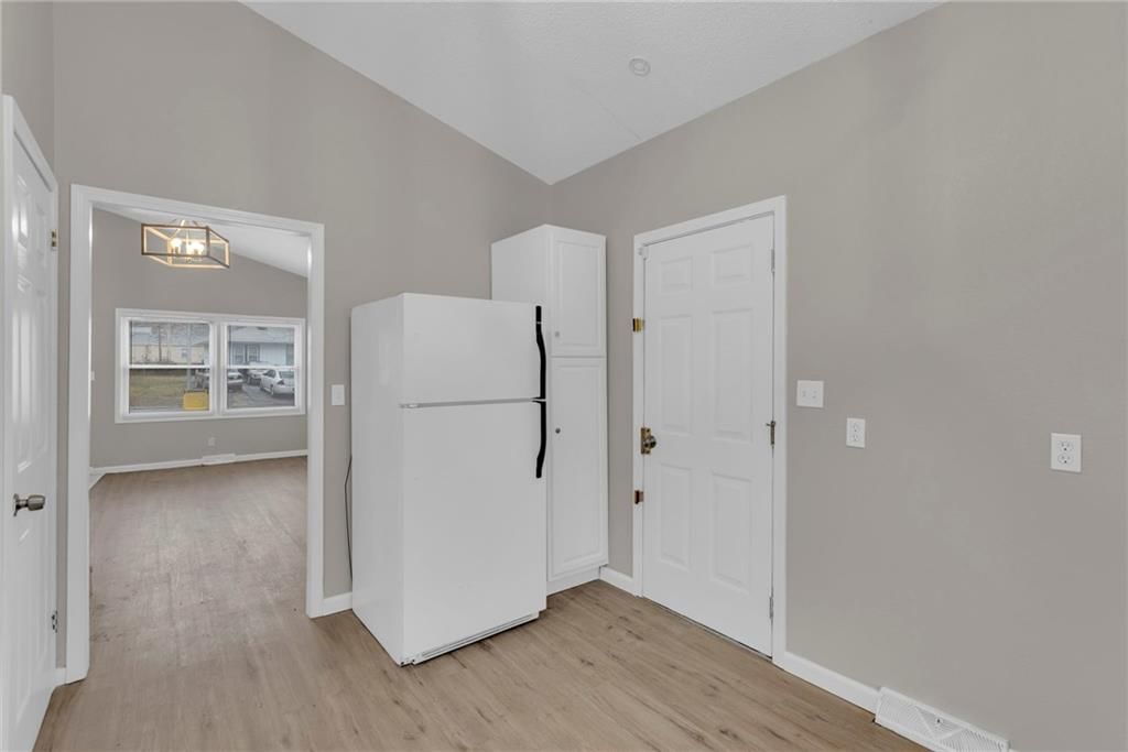 8507 E 111th Street — photo 7