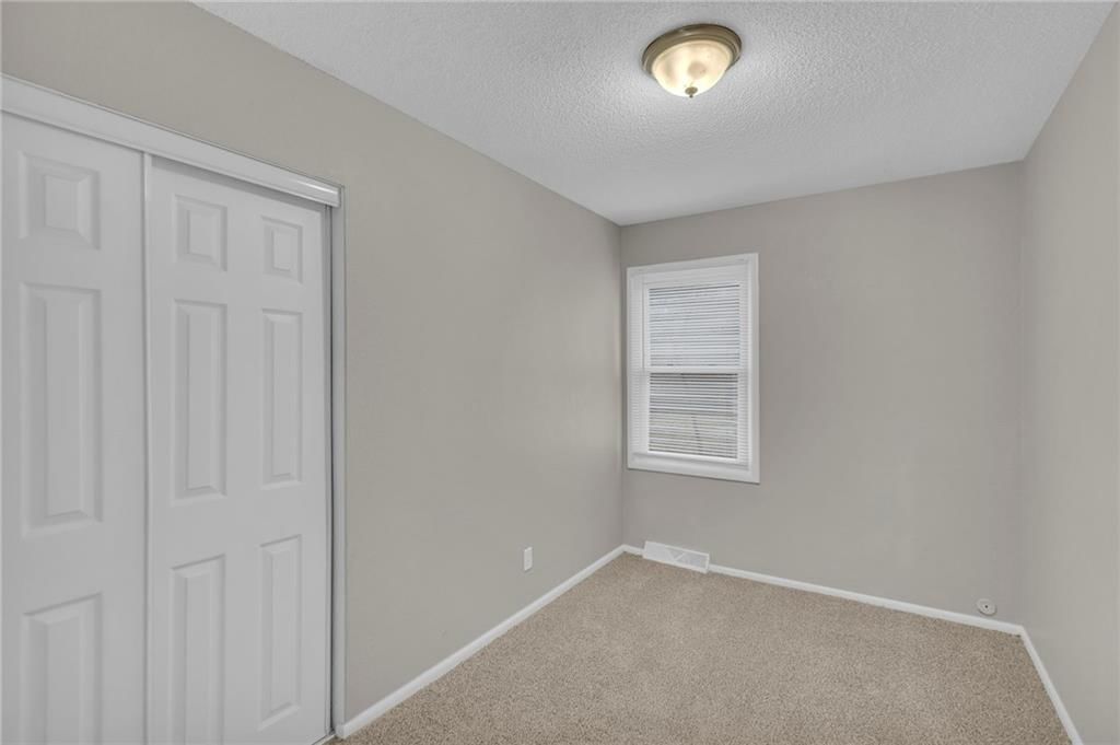 8507 E 111th Street — photo 14