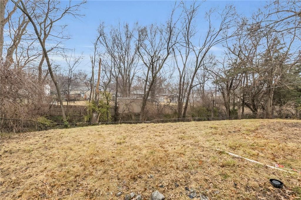 8507 E 111th Street — photo 24