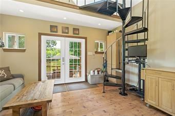 1301 S Van Dyke Road — photo 28