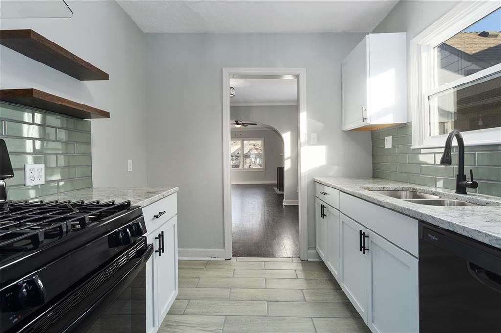 6004 Forest Avenue — photo 12