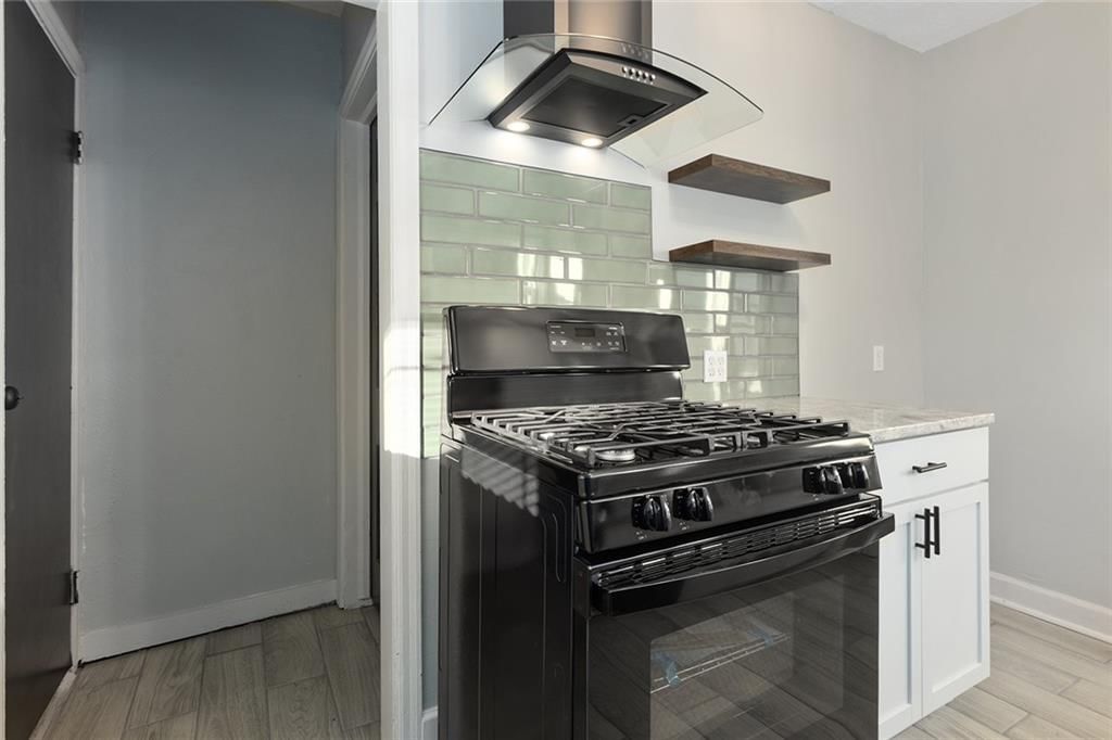 6004 Forest Avenue — photo 13