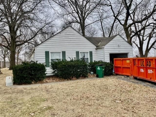 501 NE Shady Lane Drive — photo 7