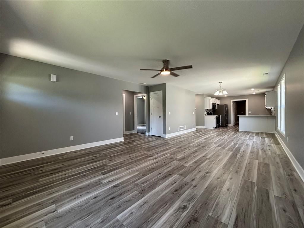 4909 S Creek Woods Drive — photo 5