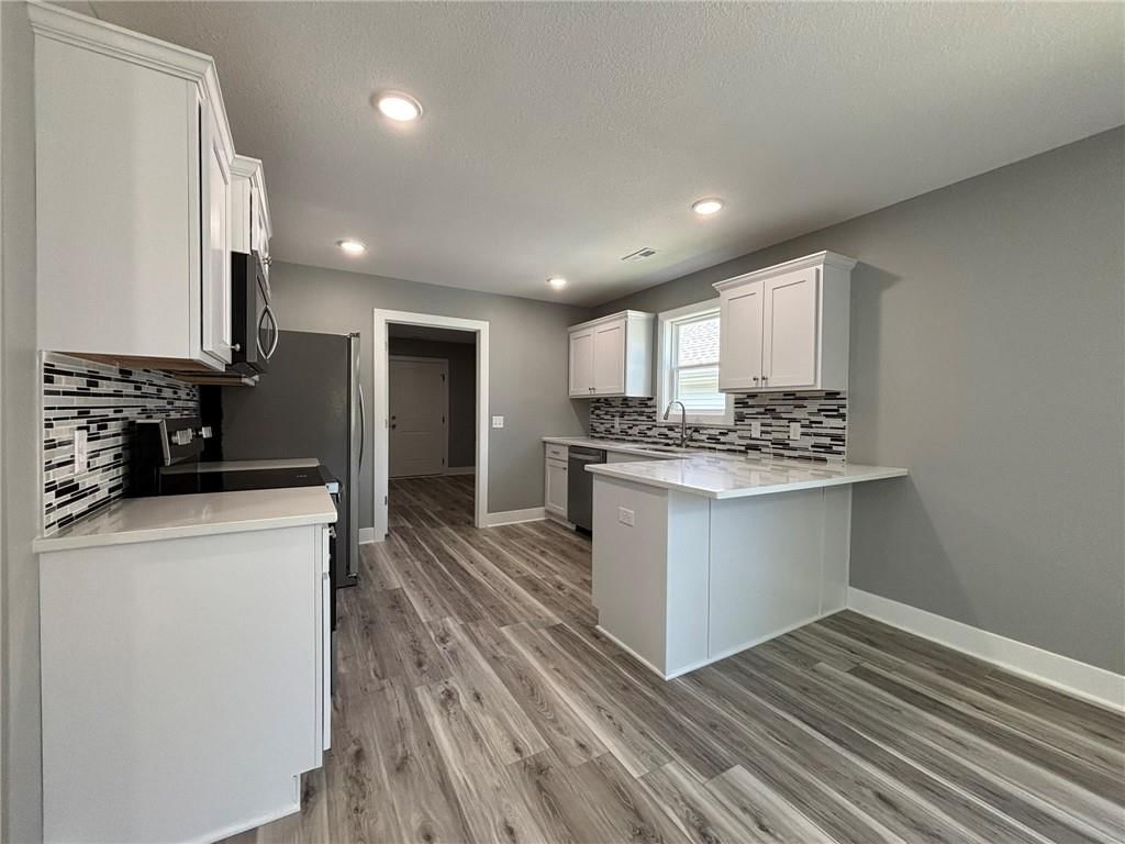 4909 S Creek Woods Drive — photo 9