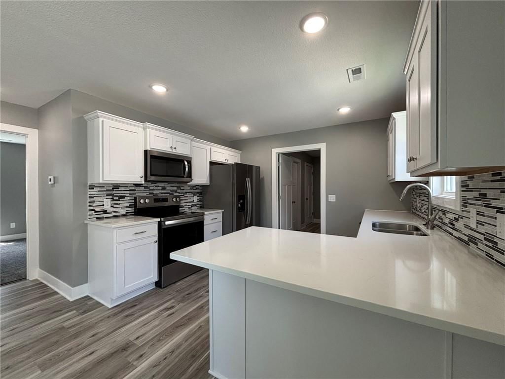 4909 S Creek Woods Drive — photo 10