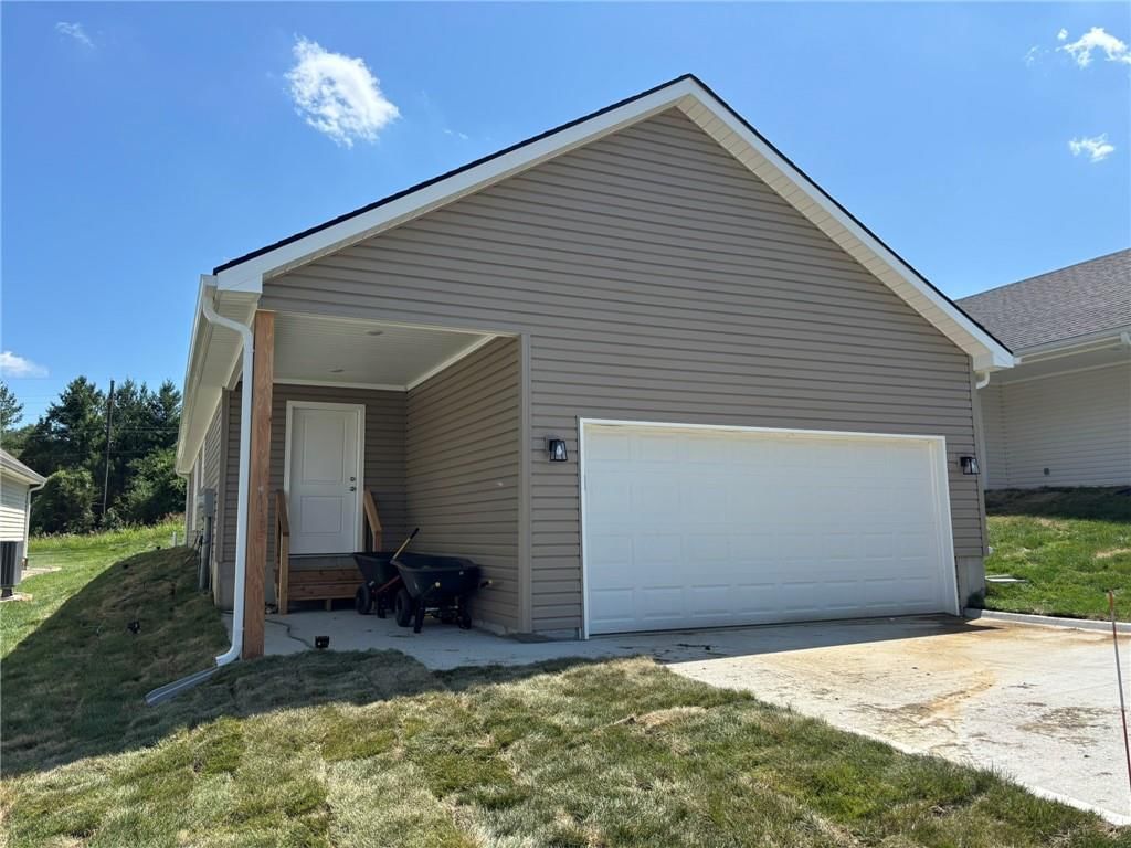 4909 S Creek Woods Drive — photo 34