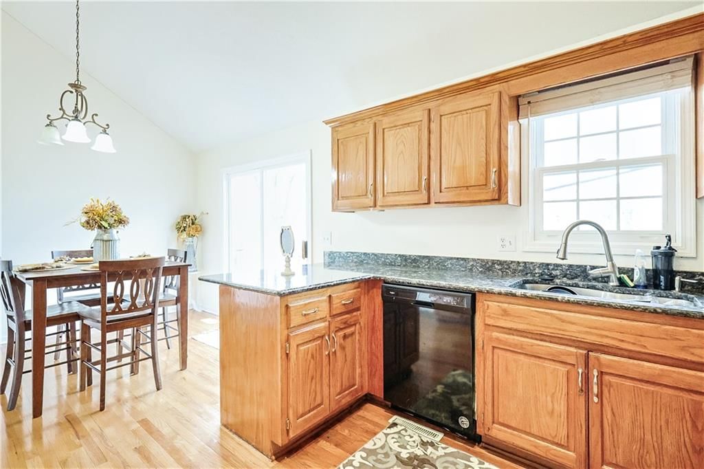 3904 Remington Court — photo 10