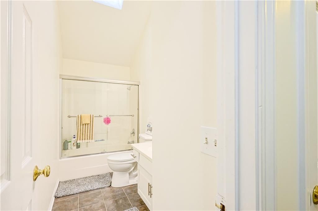 3904 Remington Court — photo 25