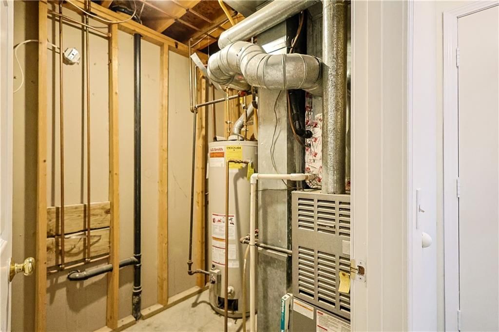 3904 Remington Court — photo 35