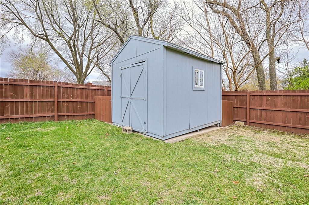 3904 Remington Court — photo 41