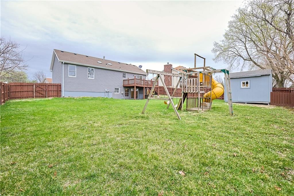 3904 Remington Court — photo 42