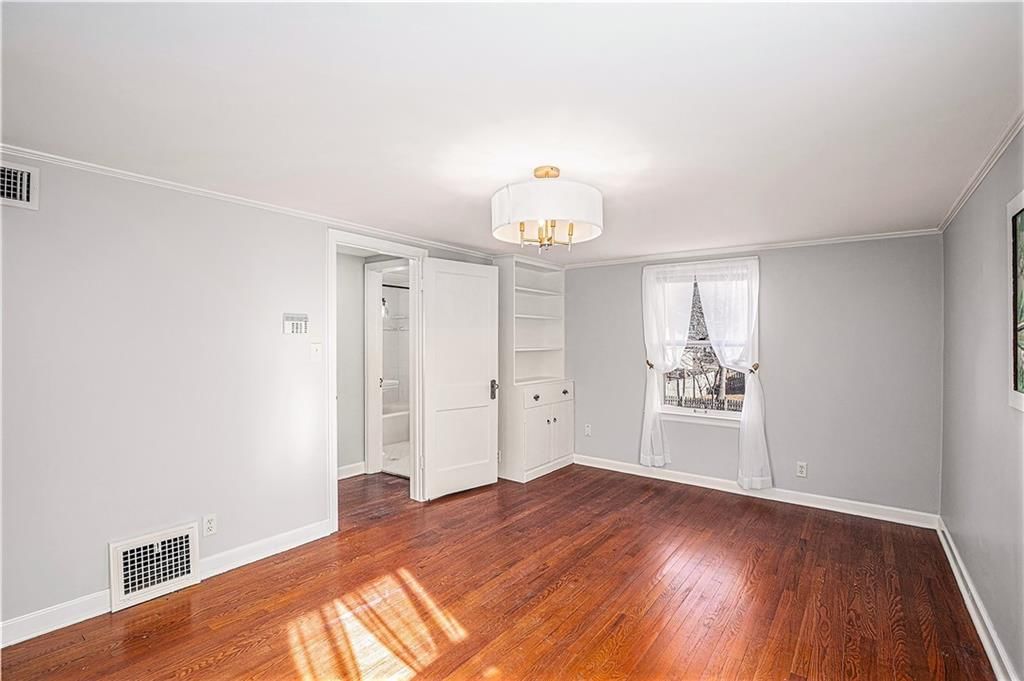 8409 Ward Parkway — photo 11
