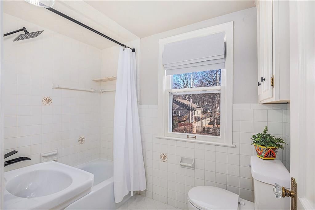 8409 Ward Parkway — photo 14