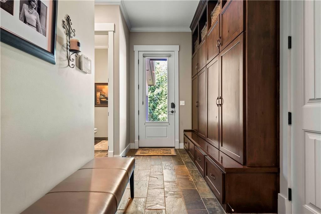 15917 King Street — photo 28