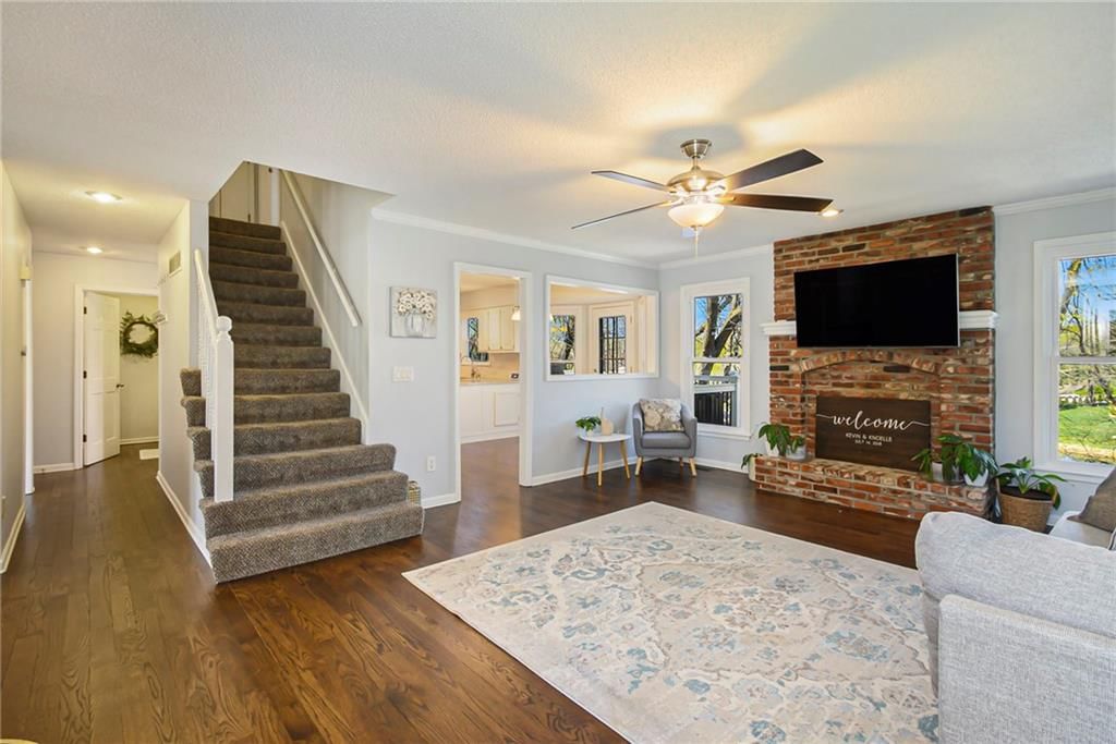 6770 Widmer Road — photo 8