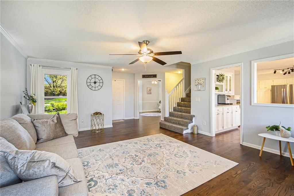 6770 Widmer Road — photo 9