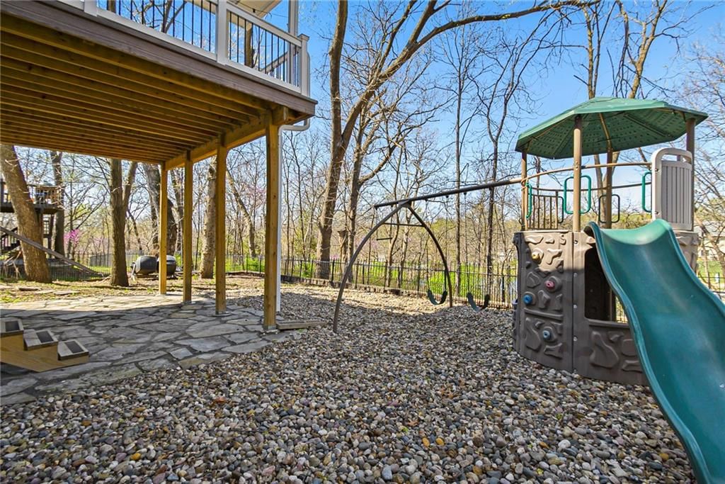 6770 Widmer Road — photo 36