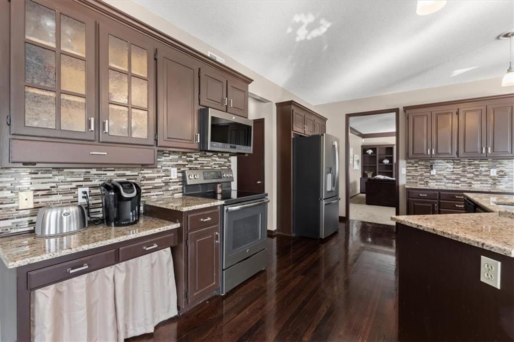 7665 Lichtenauer Court — photo 15
