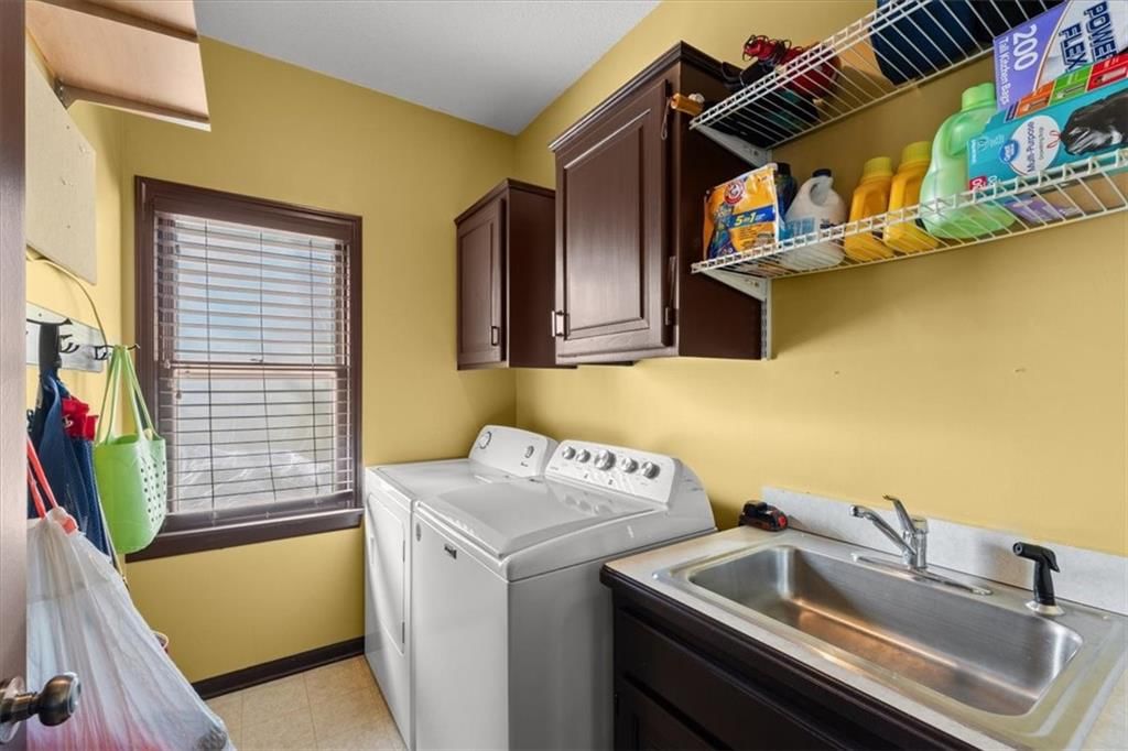 7665 Lichtenauer Court — photo 24