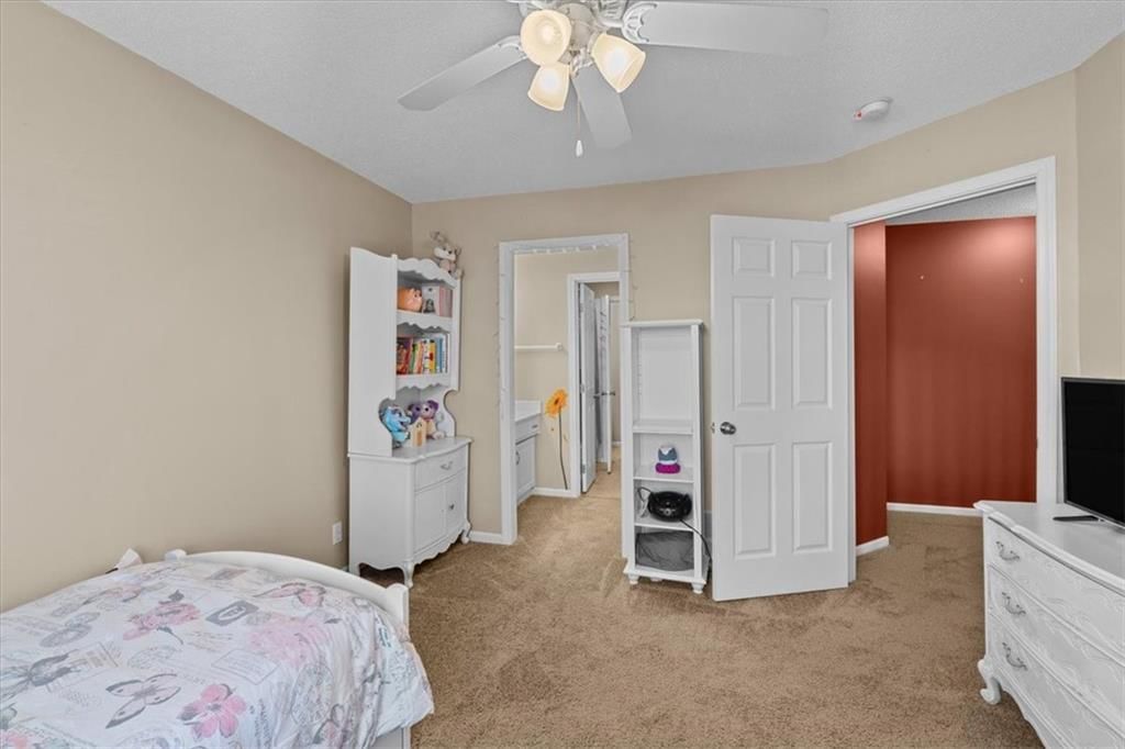 7665 Lichtenauer Court — photo 33