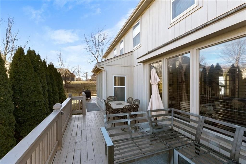 7665 Lichtenauer Court — photo 43