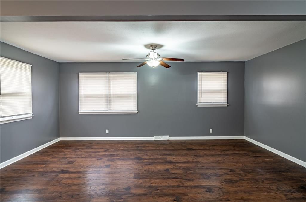 1301 Delaware Street — photo 10