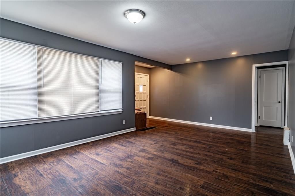 1301 Delaware Street — photo 16