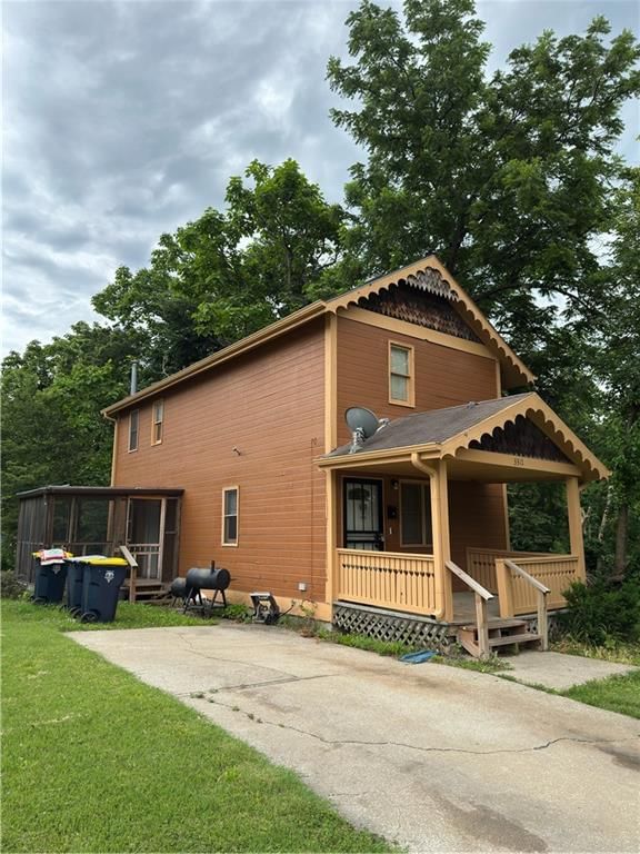 3311 Flora Avenue — photo 2