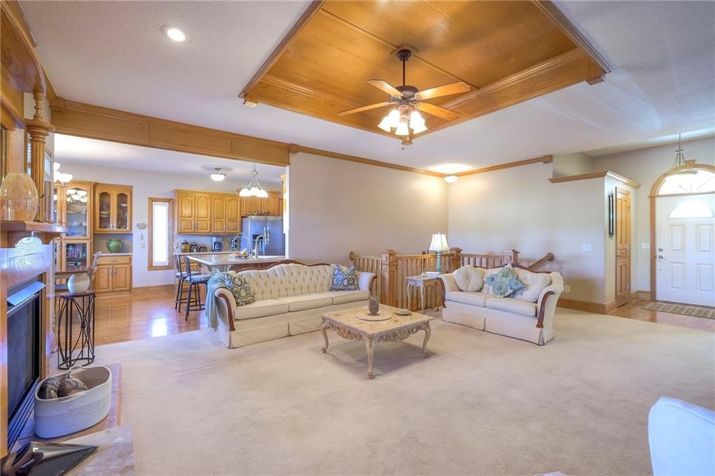 22622 COLE Court — photo 7