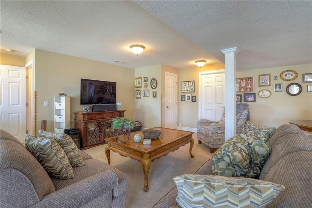 22622 COLE Court — photo 30