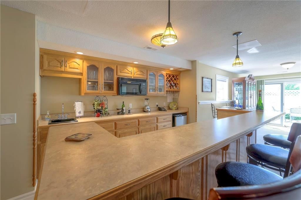 22622 COLE Court — photo 33