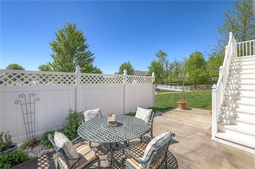 22622 COLE Court — photo 46